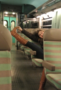 We rocked some yoga on the train nach Orleans.