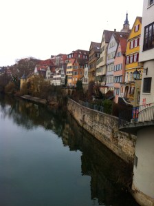SO BEAUTIFUL!!  This is the river people boat on.  and live on.  ugh. we need this in Iowa.  ;)